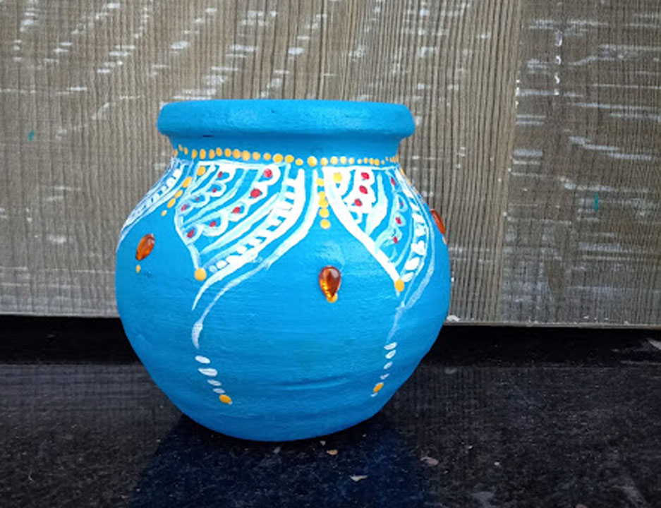 Easy Pot painting ideas for beginners.
5 outstanding Terracotta pot painting for beginners